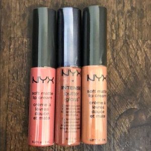 BUNDLE NYX PROFESSIONAL 
Soft Matte Lip Cream